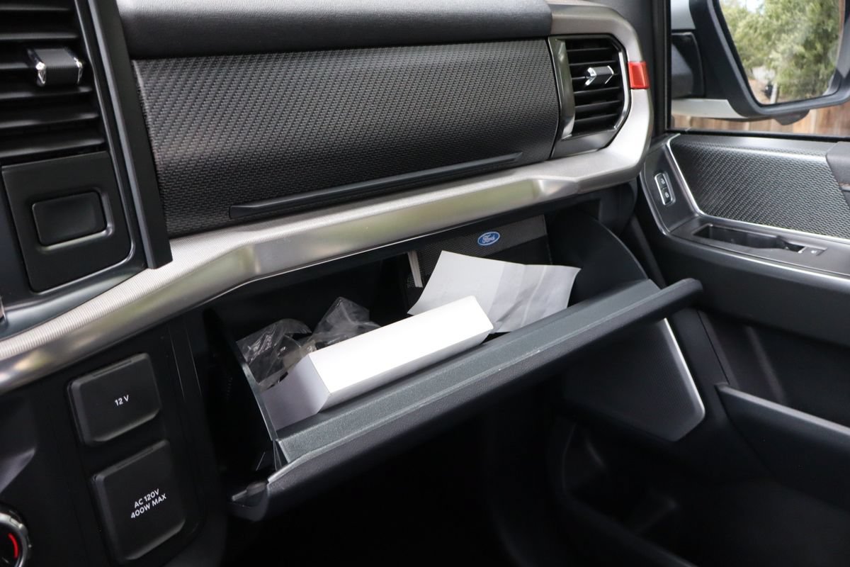 Used 2022 Ford F150 Raptor w/ Raptor 37 Performance Package AWD/4WD image 38
