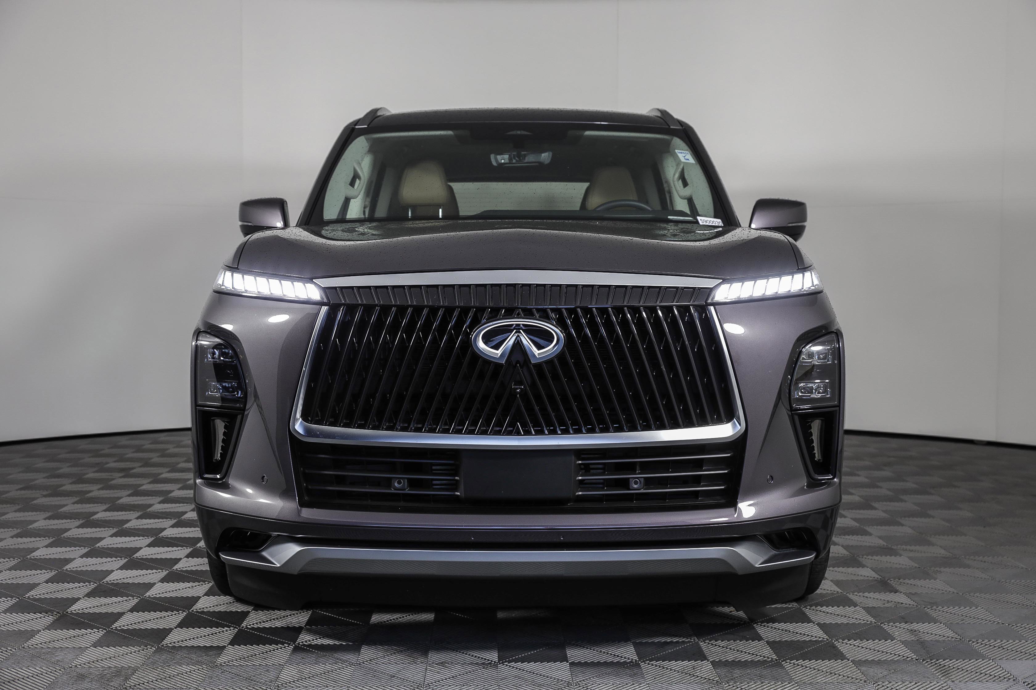Used 2025 INFINITI QX80 Luxe image 8