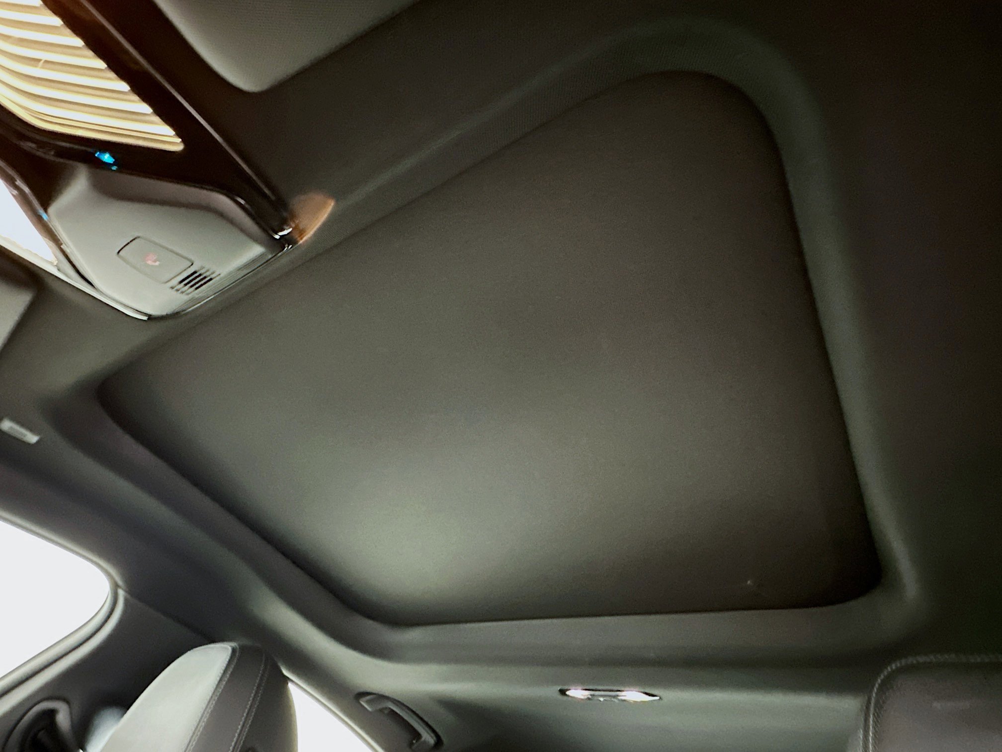 Used 2025 BMW i4 xDrive40i image 26