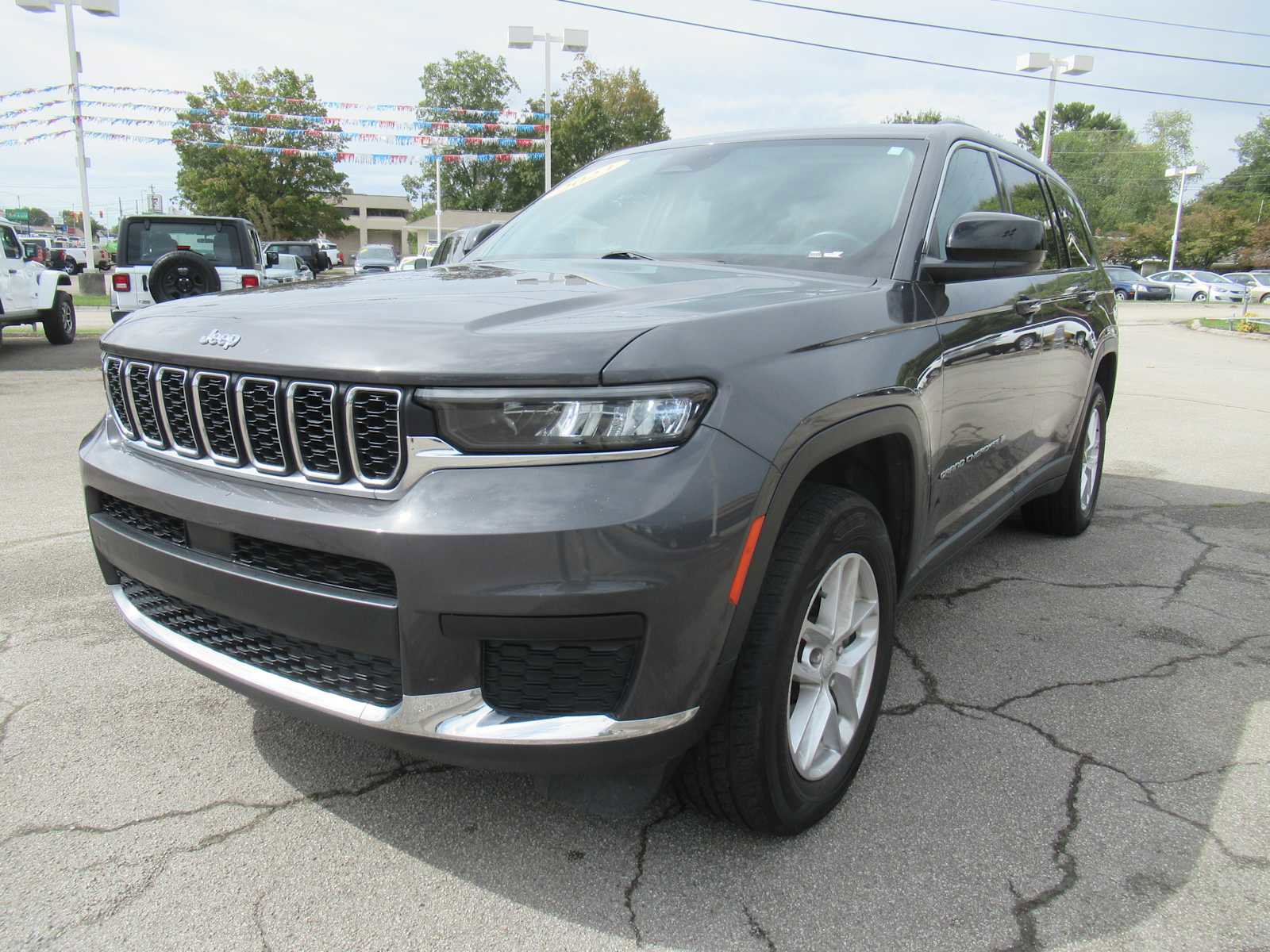 Used 2022 Jeep Grand Cherokee L Laredo w/ Luxury Tech Group I