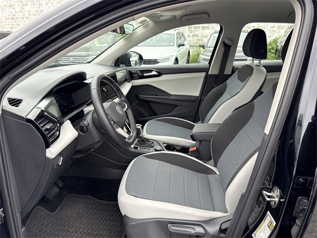 Used 2025 Volkswagen Taos S image 19