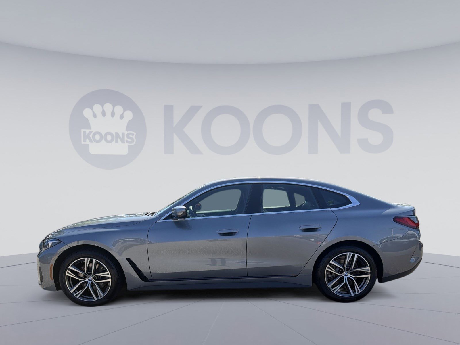 Used 2026 BMW 430i xDrive w/ Premium Package AWD/4WD image 2