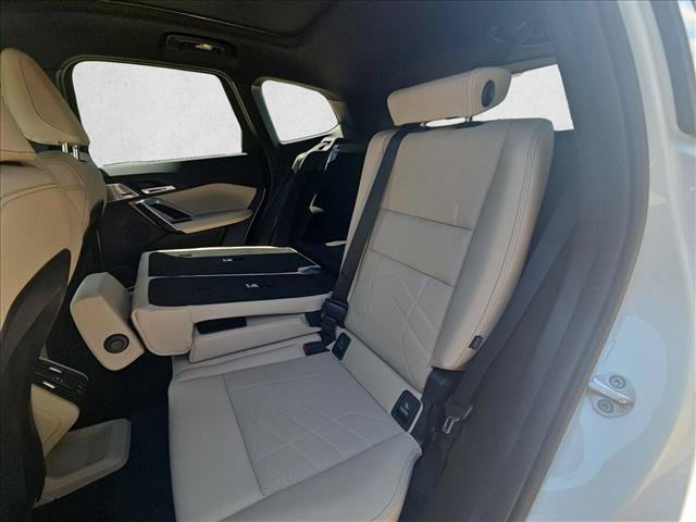 Used 2025 BMW X1 M35i w/ Premium Package AWD/4WD image 12
