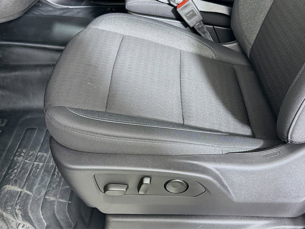 Used 2025 Chevrolet Silverado 2500 LT AWD/4WD image 19