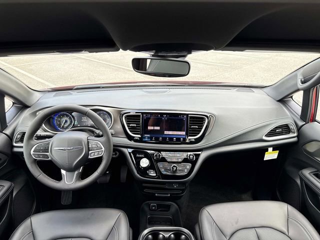 New 2026 Chrysler Pacifica Select image 14