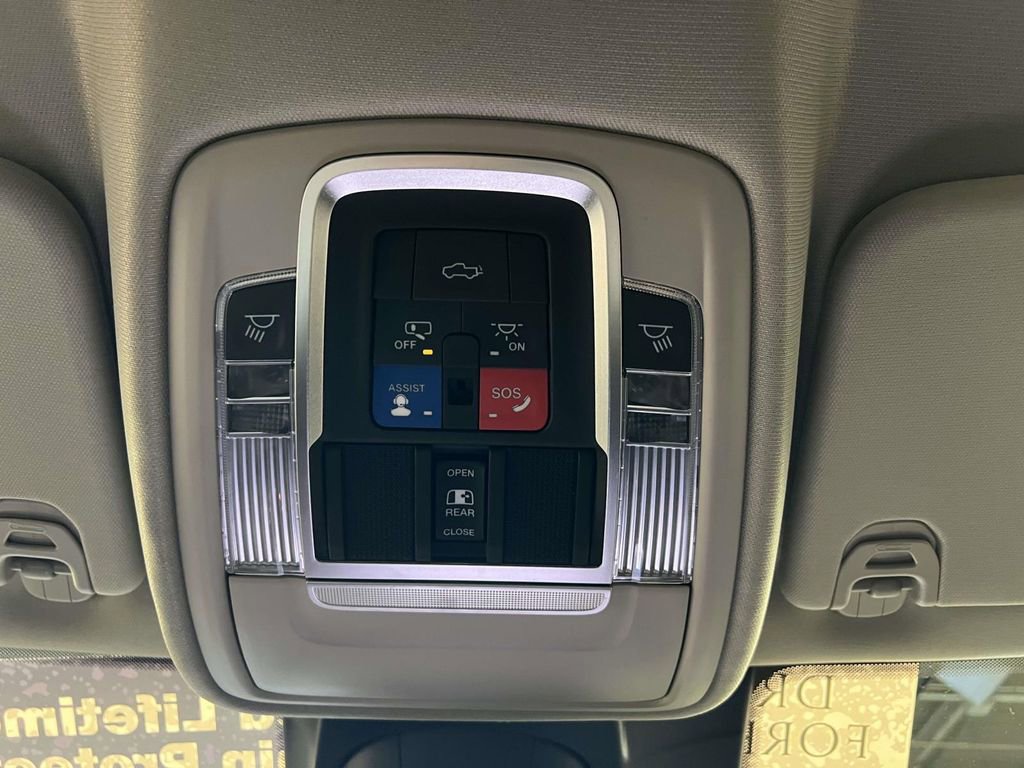 Used 2022 RAM 1500 Laramie image 33