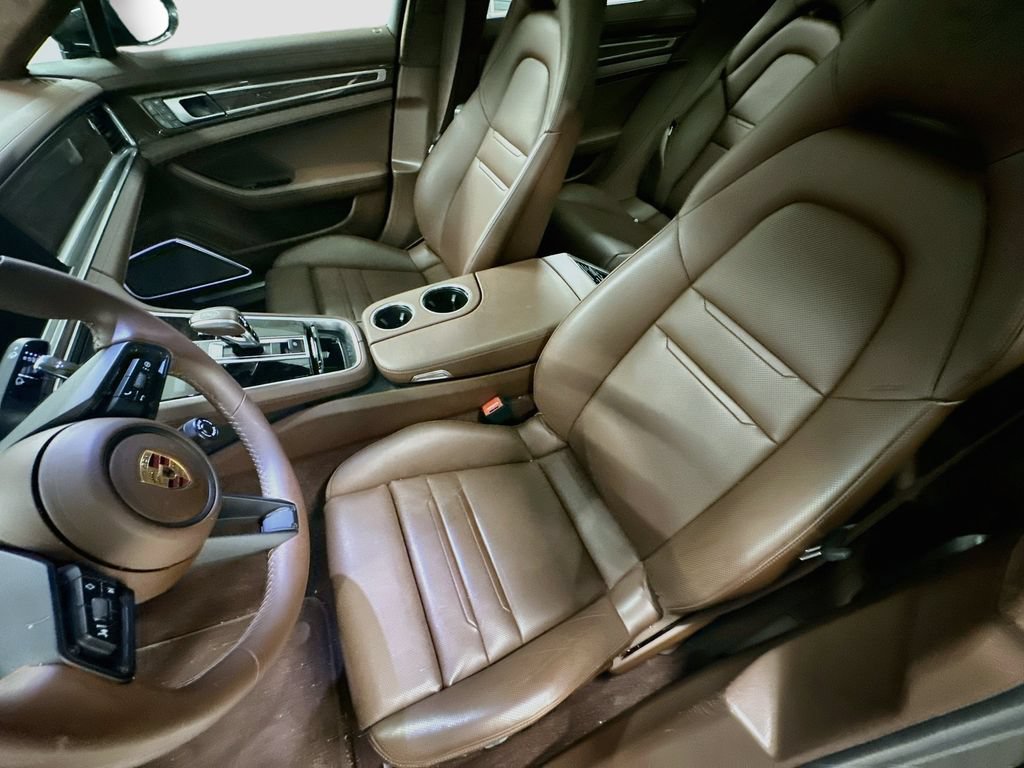 Certified 2023 Porsche Panamera Turbo S AWD/4WD image 5