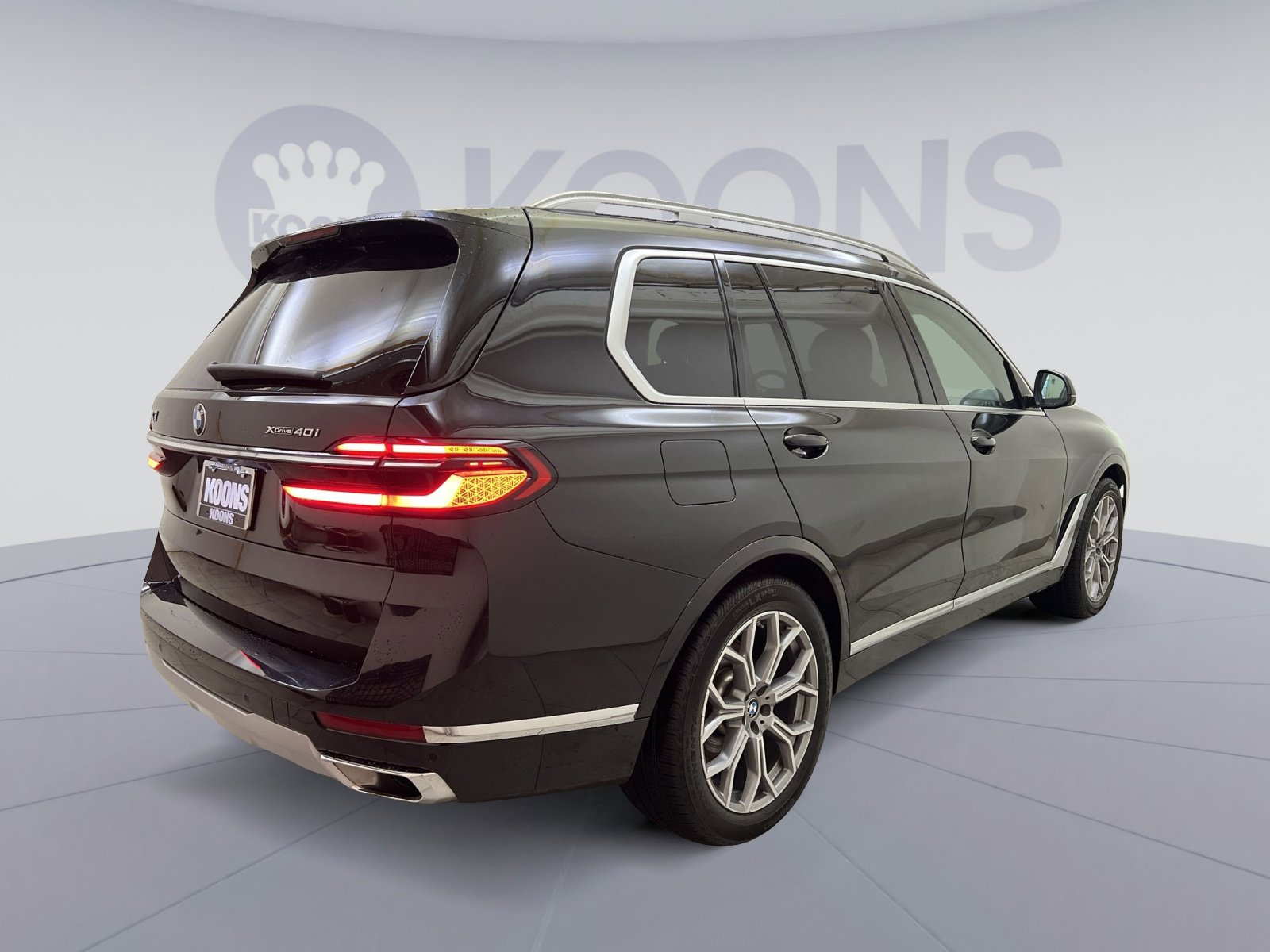 Used 2024 BMW X7 xDrive40i image 5