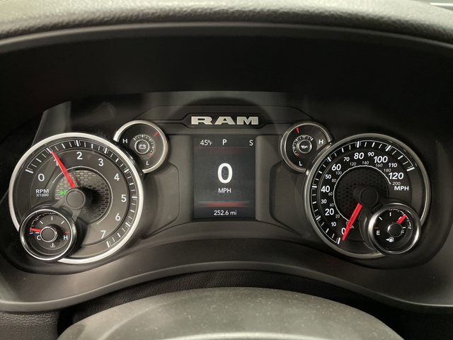 New 2024 RAM 3500 Tradesman AWD/4WD image 22