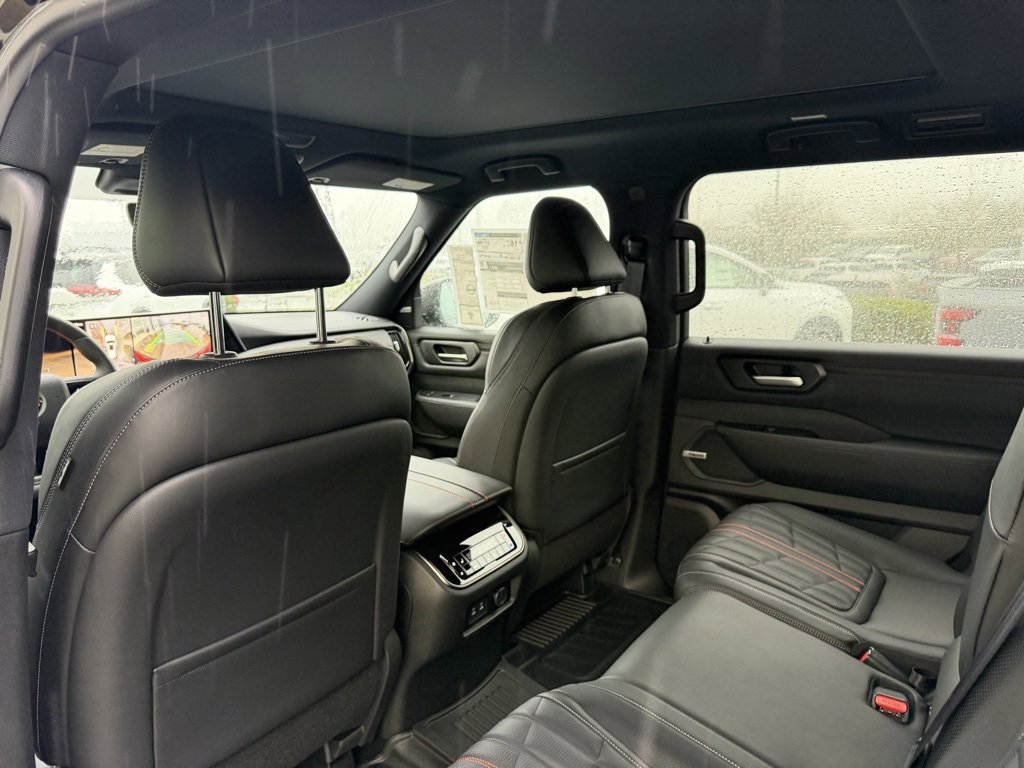 New 2026 Nissan Armada PRO-4X image 30