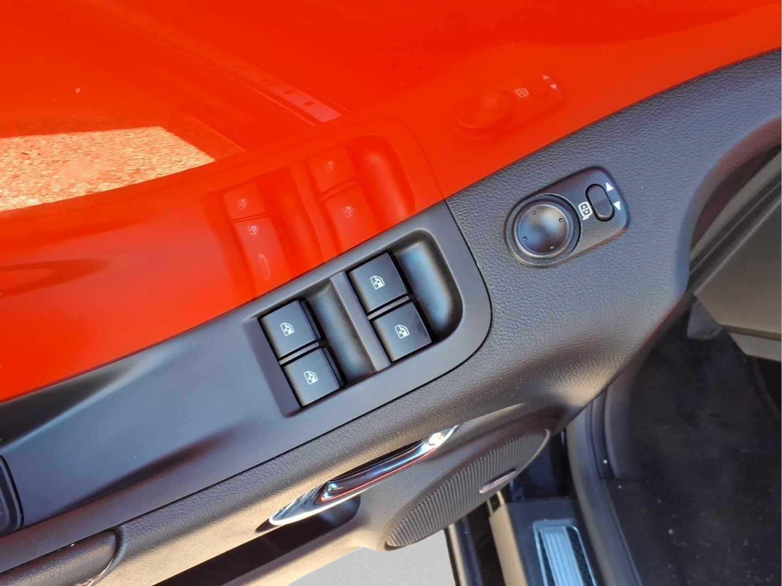 Used 2011 Chevrolet Camaro SS w/ RS Package image 12