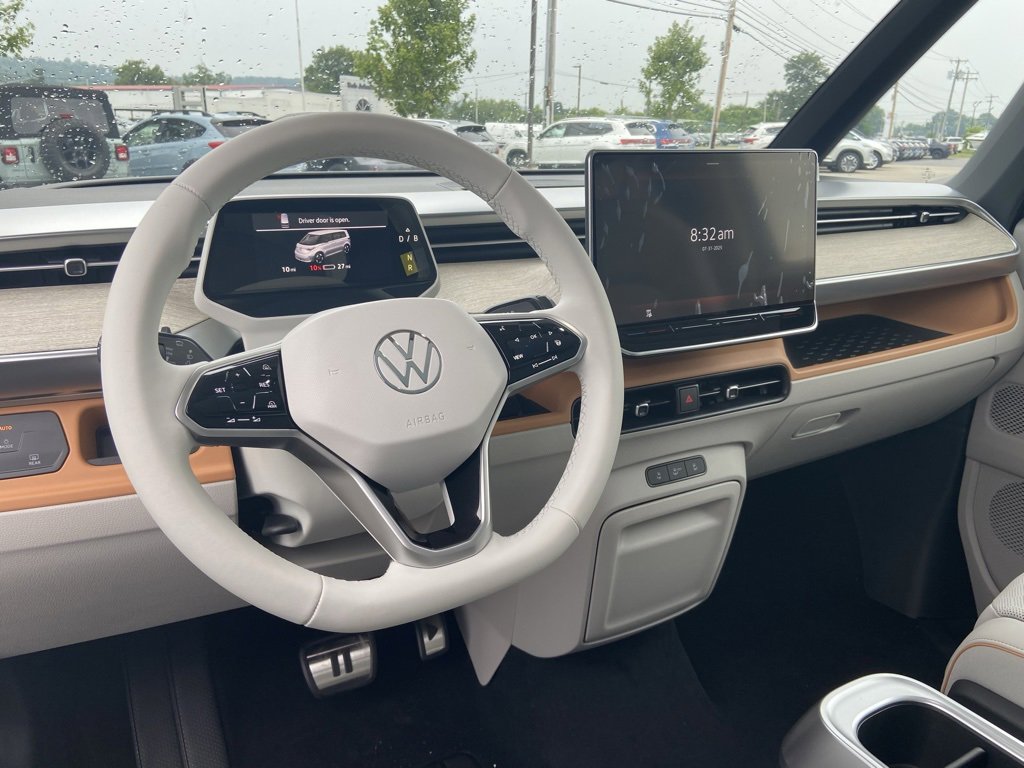 New 2025 Volkswagen ID. Buzz 1st Edition image 10