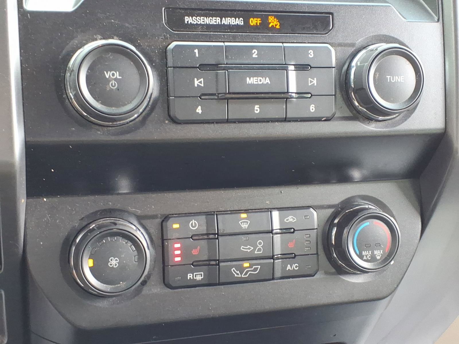 Used 2020 Ford F150 XLT w/ Equipment Group 302A Luxury AWD/4WD image 19