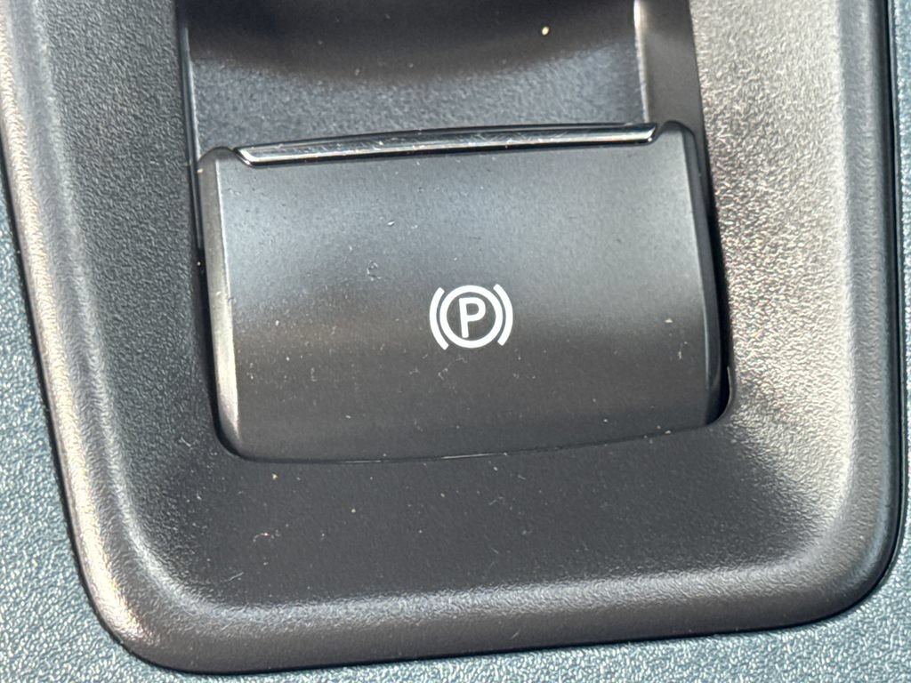 Used 2024 Ford Maverick XL FWD image 42