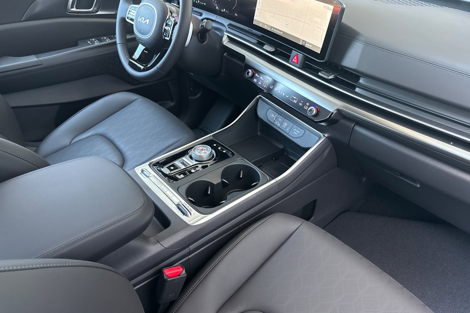 New 2026 Kia Carnival SX image 13