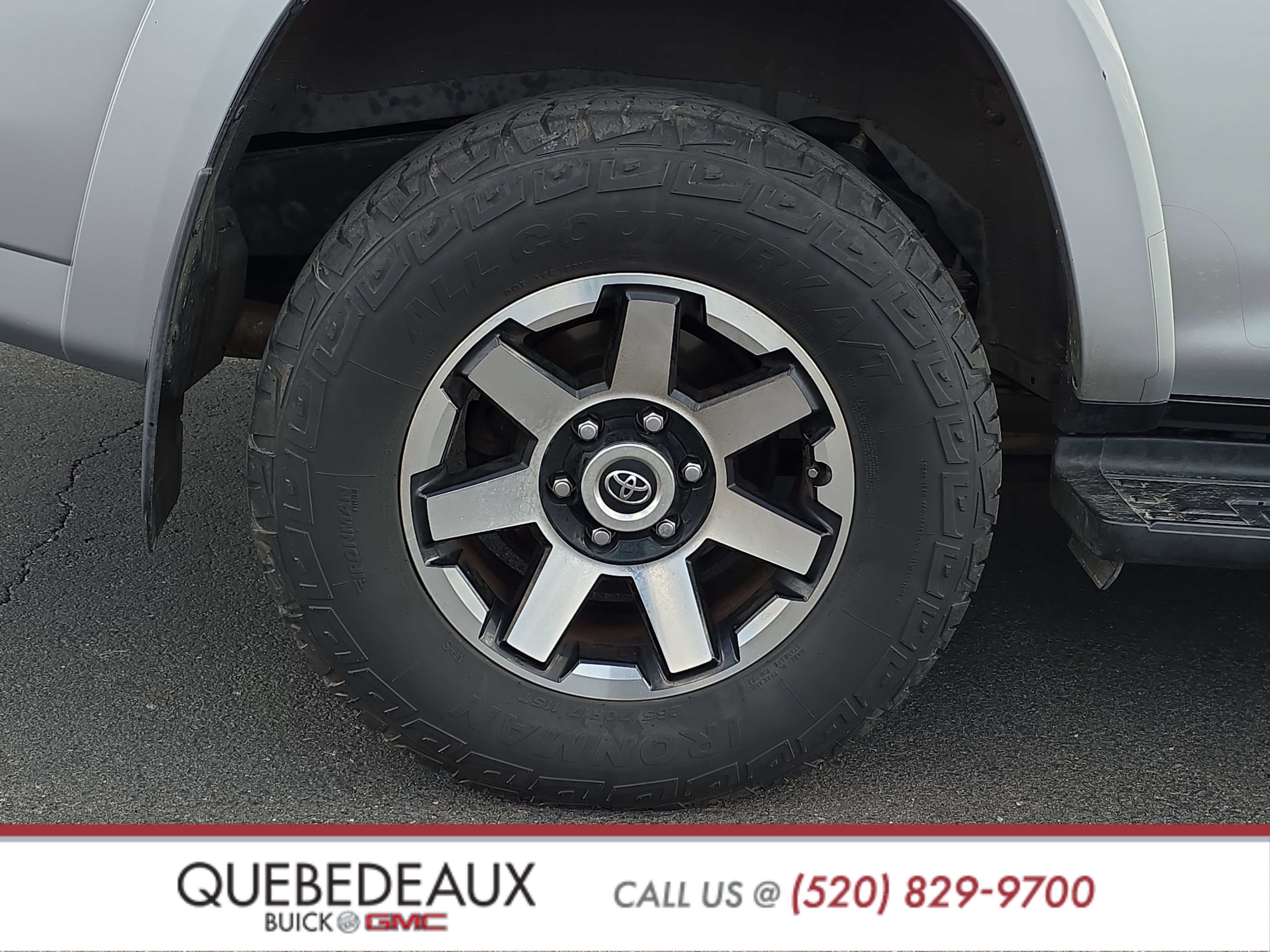 Used 2022 Toyota 4Runner TRD Off-Road Premium AWD/4WD image 9