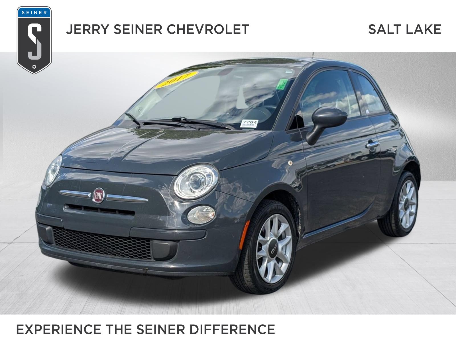 Used 2017 FIAT 500 Pop FWD image 1