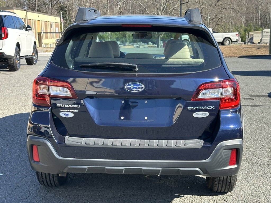 Used 2018 Subaru Outback 2.5i image 7