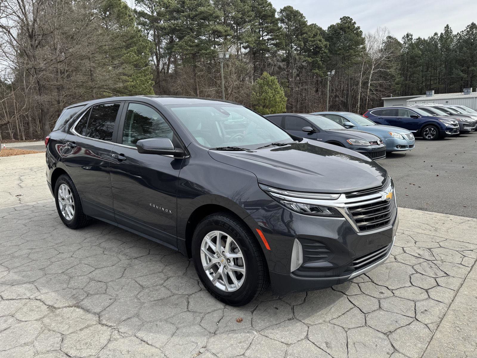 Used 2022 Chevrolet Equinox LT image 18