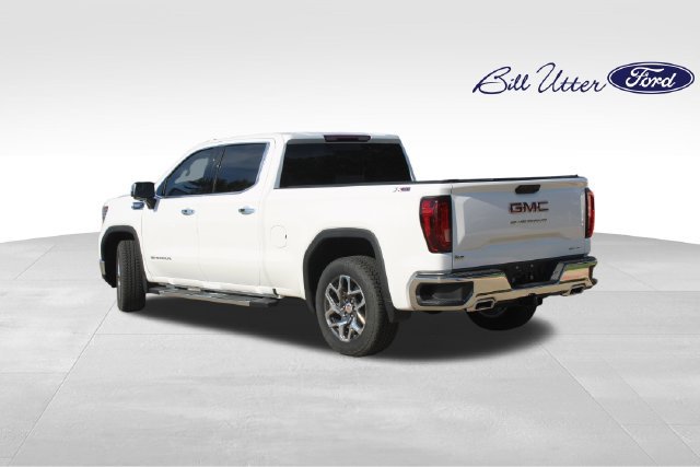 Used 2024 GMC Sierra 1500 SLT w/ SLT Convenience Package AWD/4WD image 7