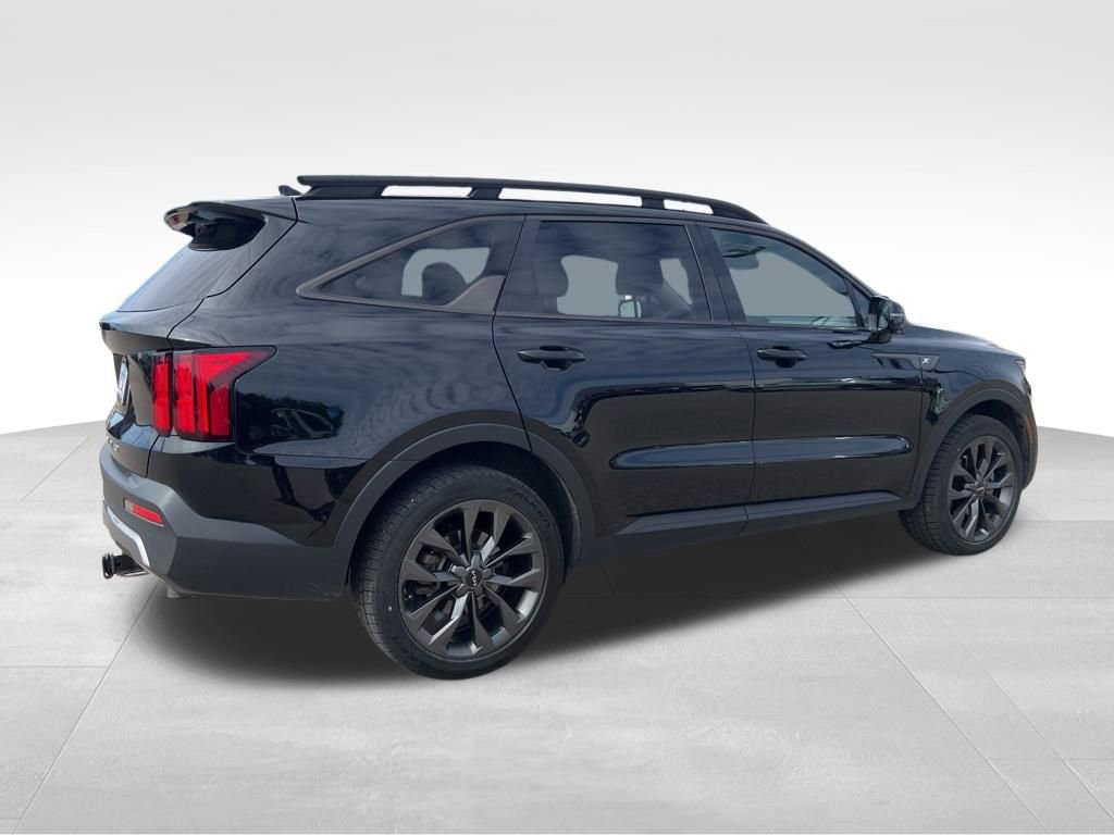 Used 2022 Kia Sorento SX Prestige image 3