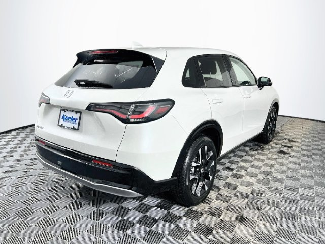 Used 2026 Honda HR-V EX-L image 6