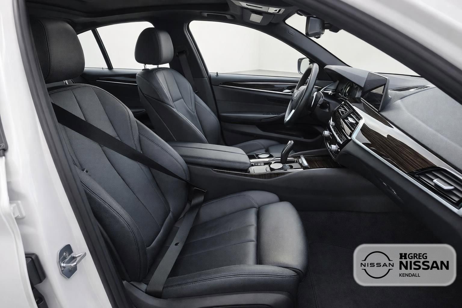 Used 2018 BMW 530e RWD image 11