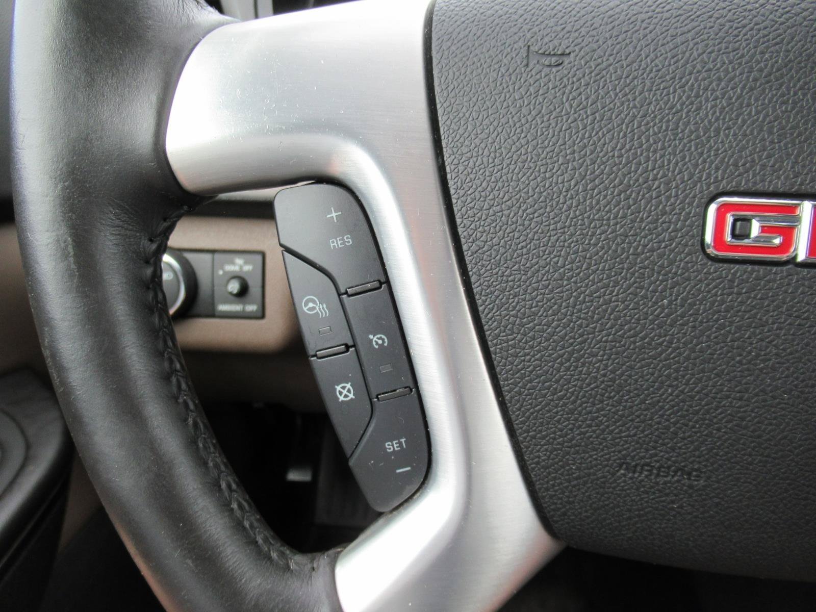 Used 2017 GMC Acadia Limited SLT FWD image 24