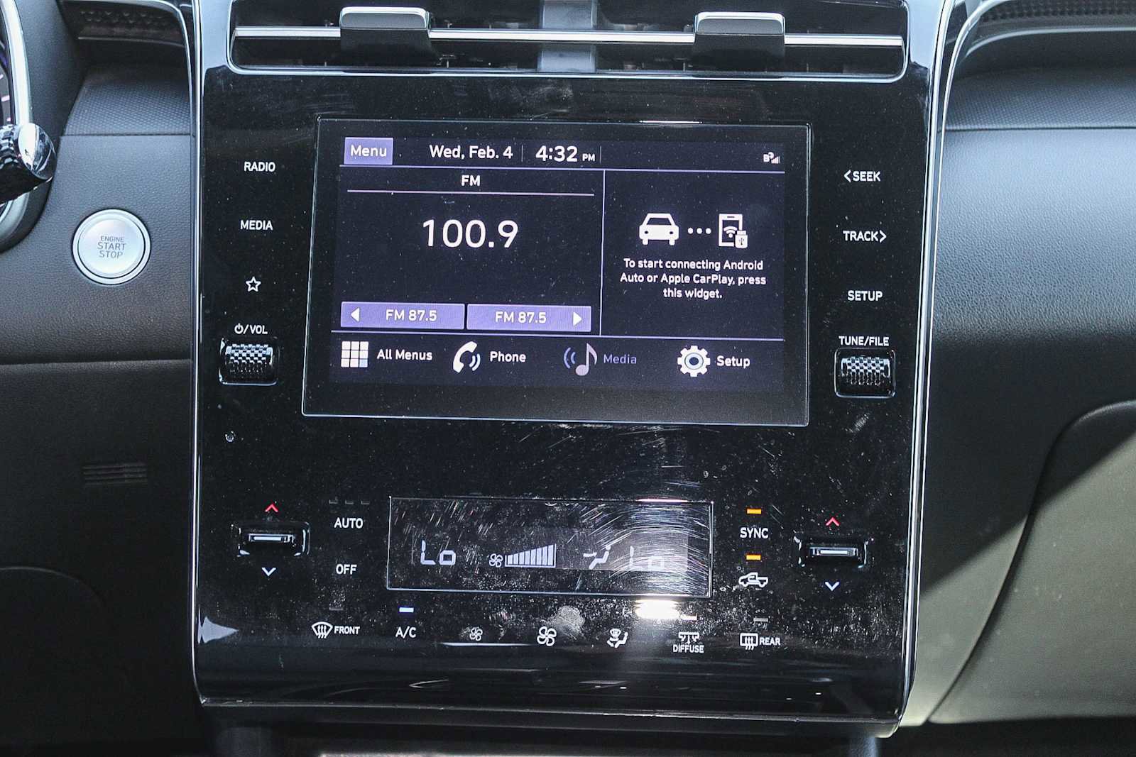 Used 2024 Hyundai Santa Cruz SEL image 14