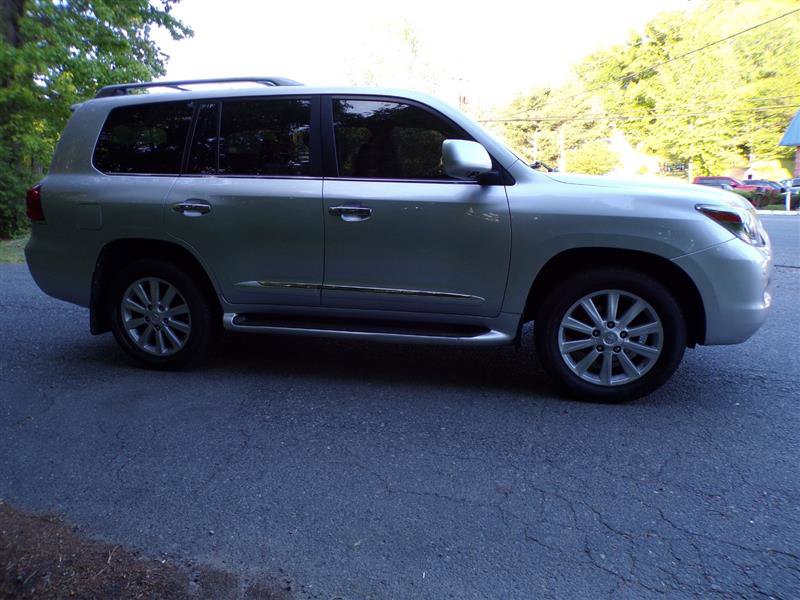 Used 2009 Lexus LX 570 4WD image 11