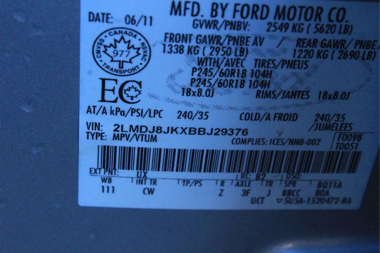 Used 2011 Lincoln MKX AWD w/ Sight & Sound Pkg image 9