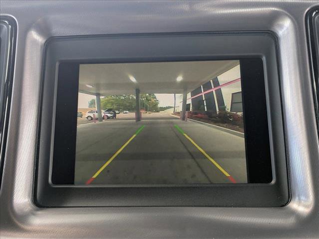 Used 2019 Dodge Challenger SXT w/ Driver Convenience Group image 17