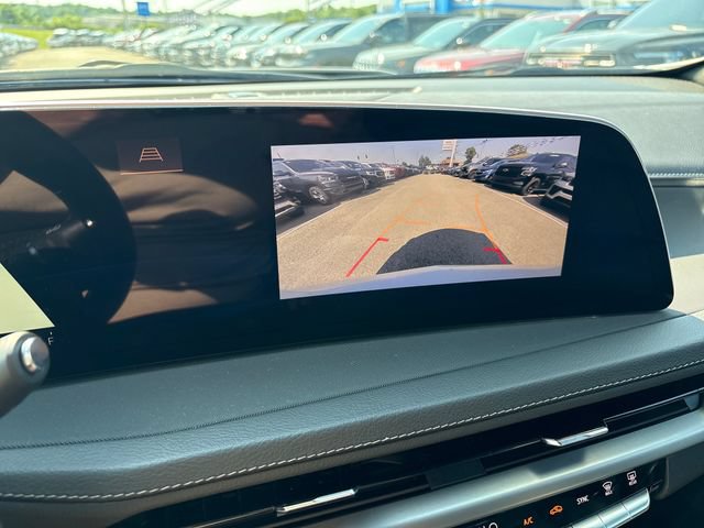 Used 2024 Cadillac XT4 Luxury AWD/4WD image 15