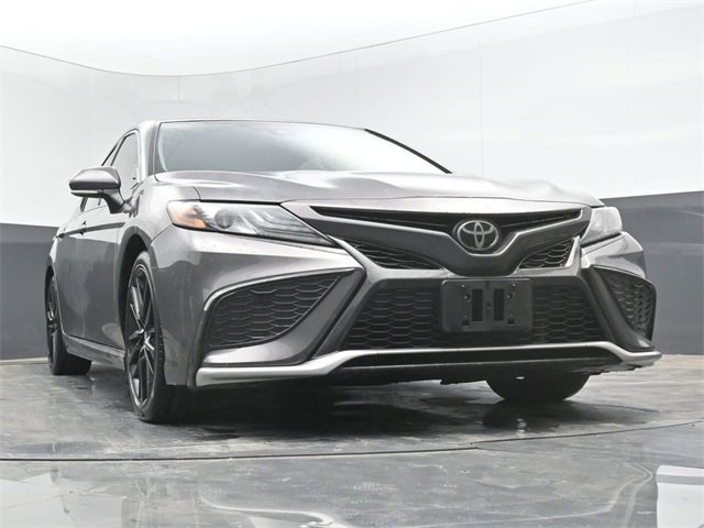 Used 2022 Toyota Camry XSE image 48