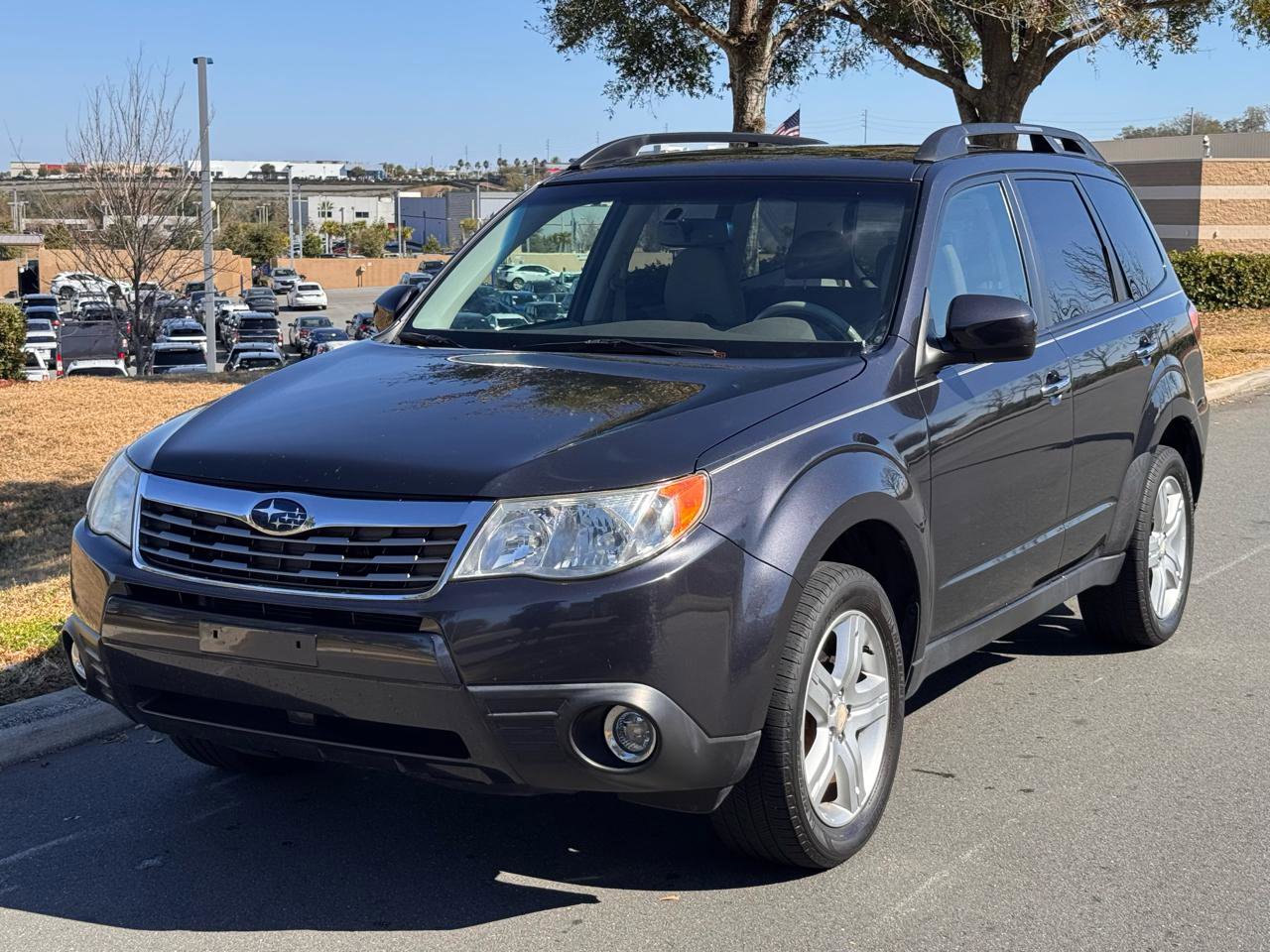Used 2010 Subaru Forester 2.5X Limited w/ Popular Equipment Group 5B image 2