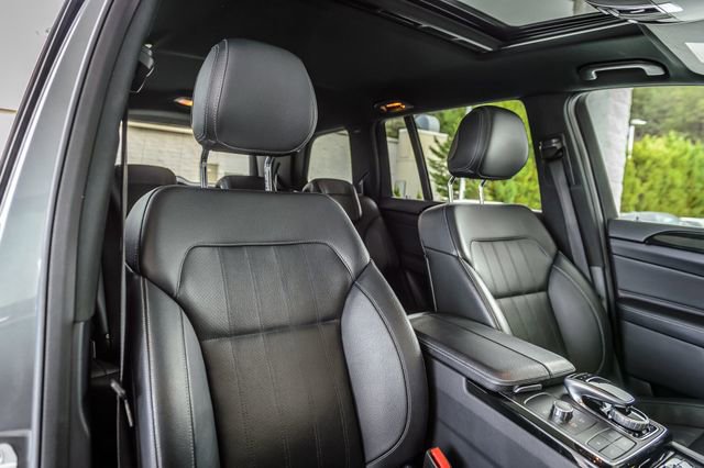 Used 2017 Mercedes-Benz GLS 450 4MATIC image 44
