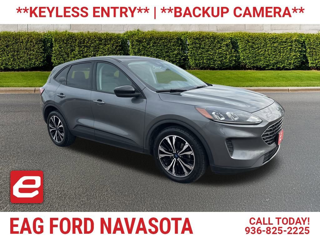 Used 2022 Ford Escape SE w/ SE Sport Appearance Package