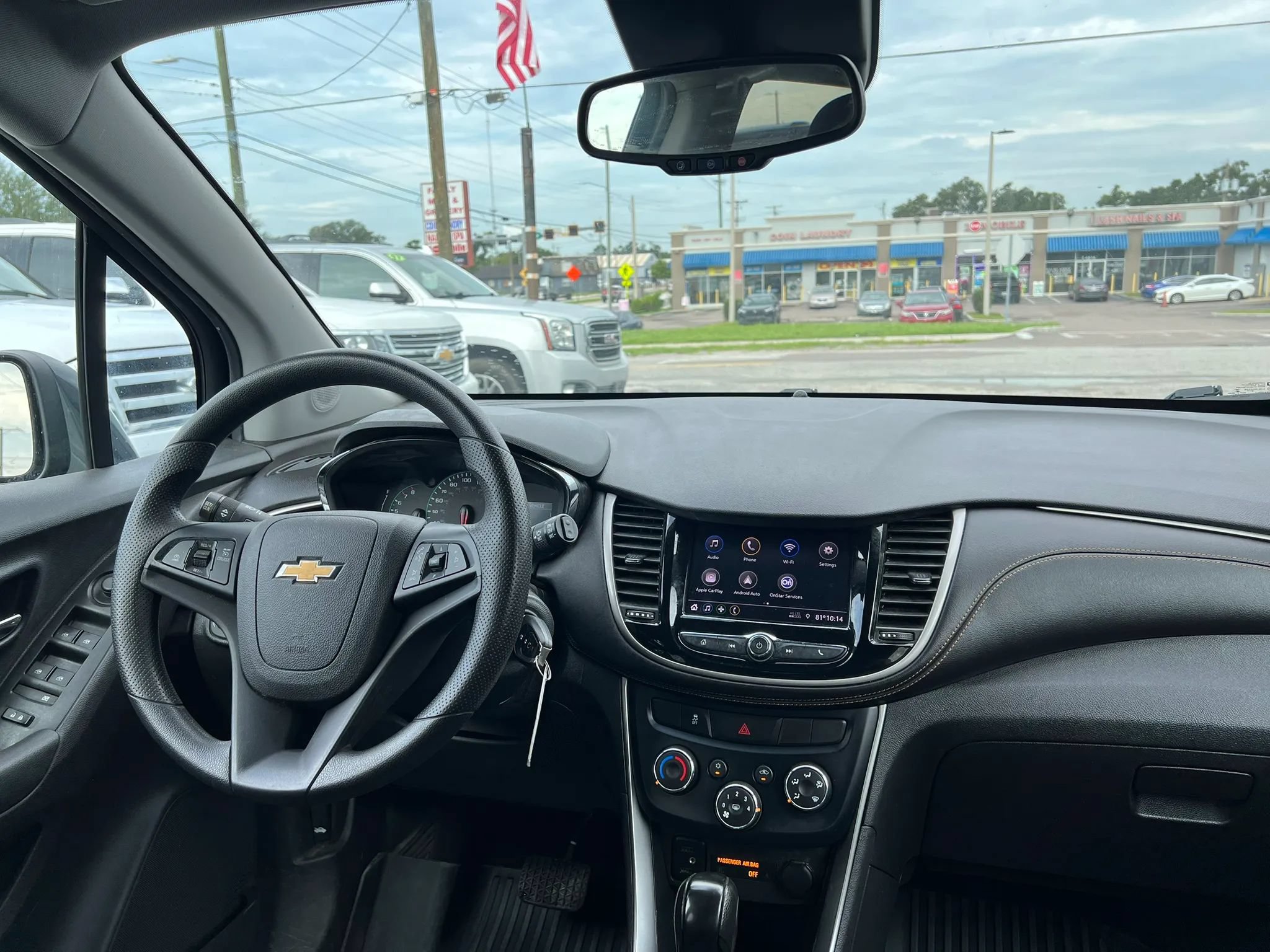 Used 2020 Chevrolet Trax LS w/ Tint and Cruise Package AWD/4WD image 14