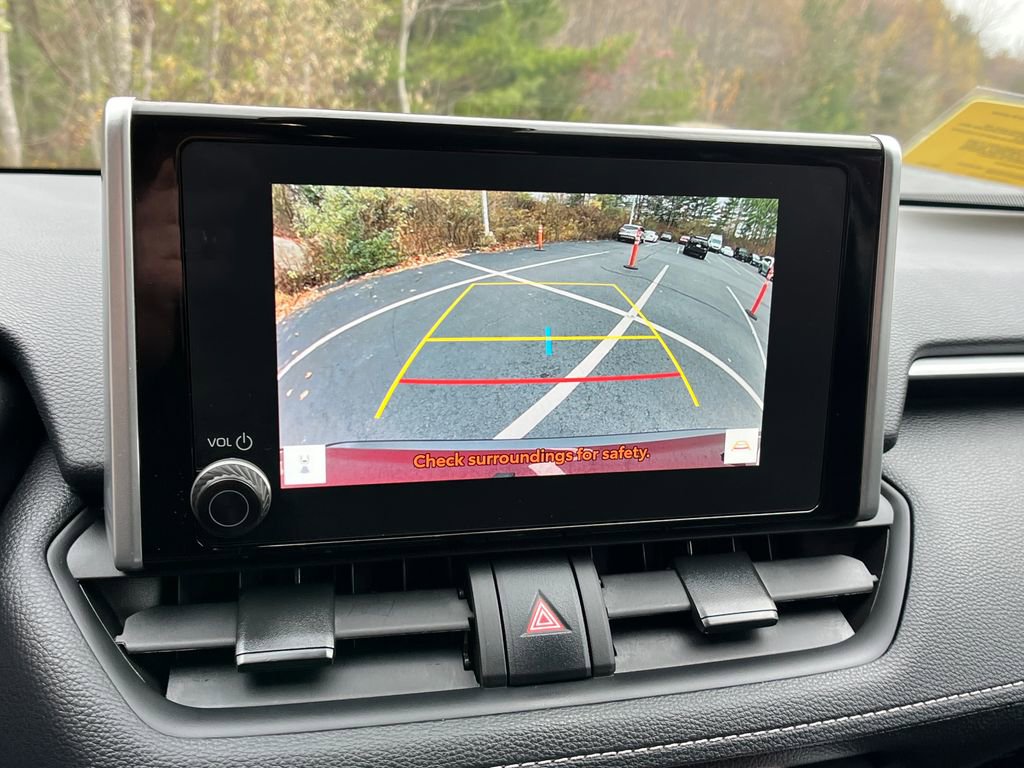 Used 2025 Toyota RAV4 LE image 19