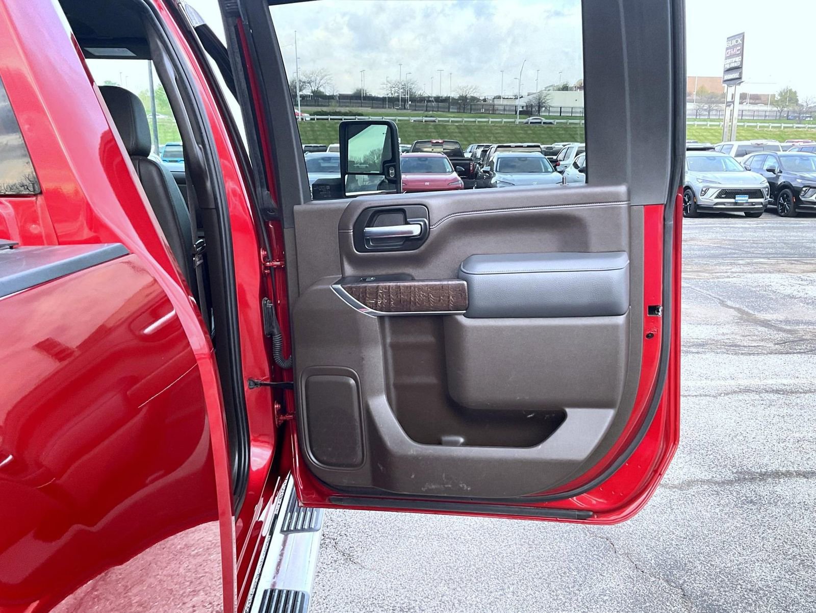 Used 2022 GMC Sierra 2500 Denali w/ Denali Ultimate Package image 17