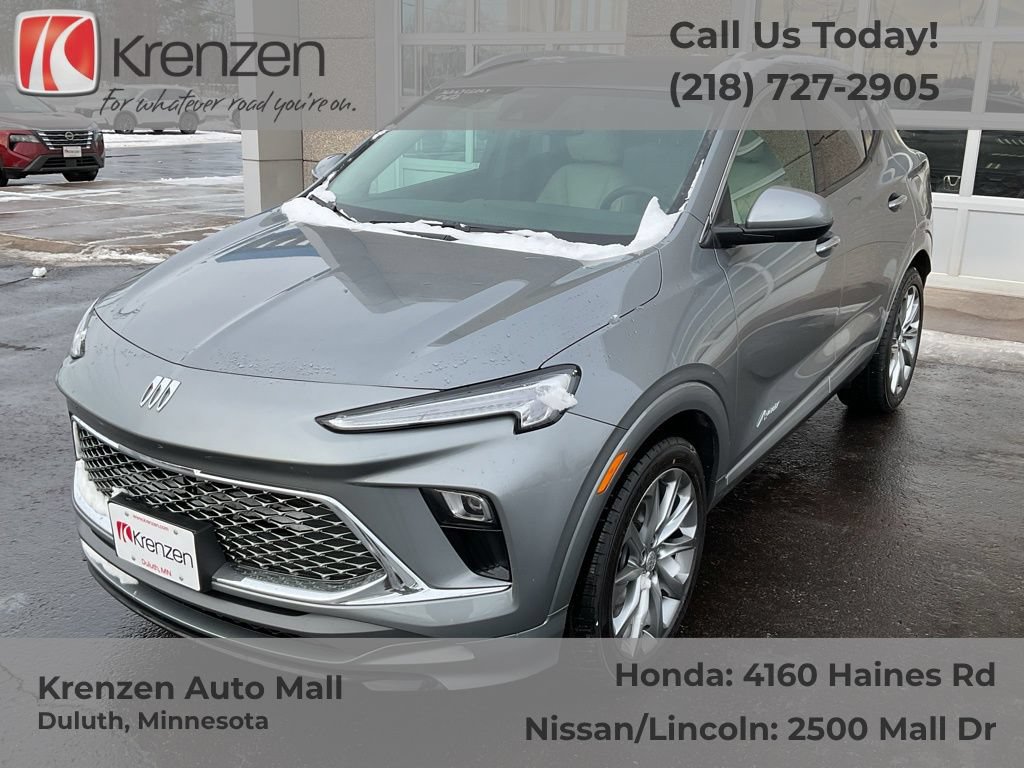 Used 2024 Buick Encore GX Avenir w/ Avenir Convenience Package FWD image 1