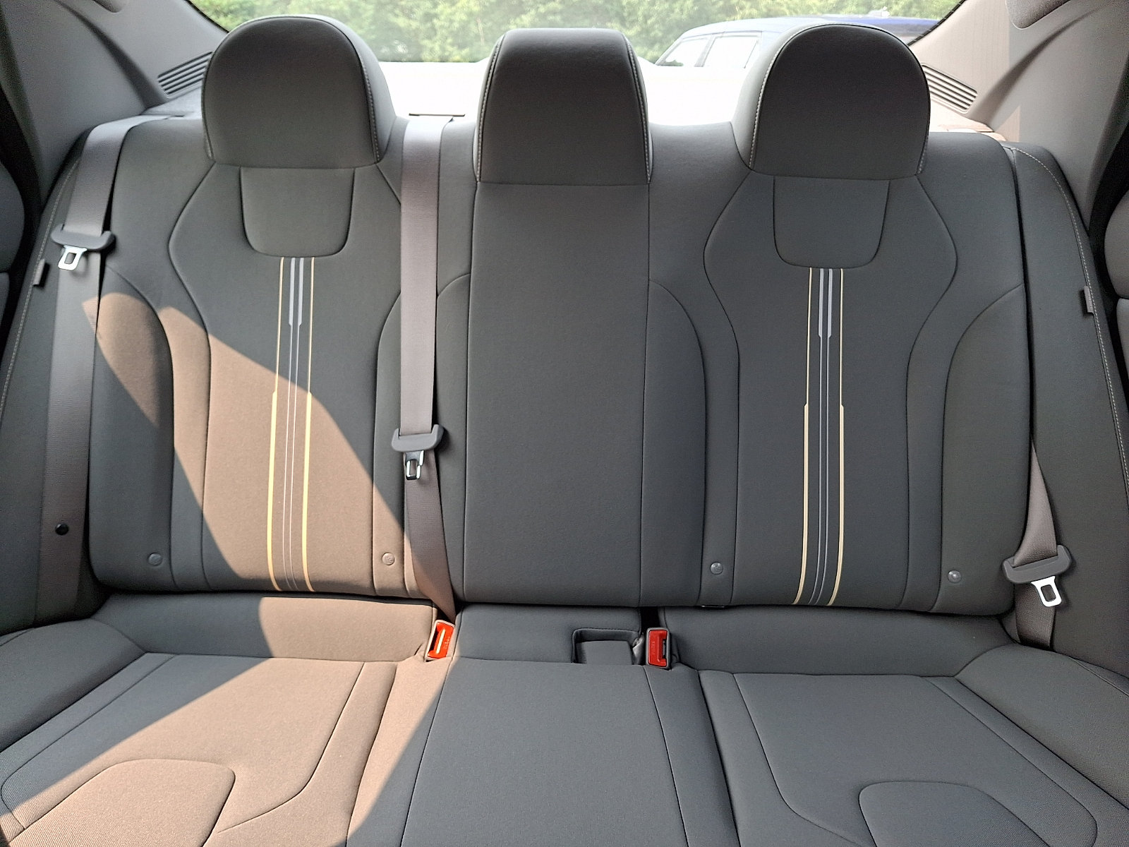 Certified 2025 Hyundai Elantra Sport FWD image 19