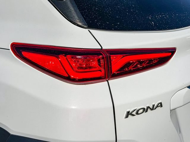 Used 2021 Hyundai Kona Limited w/ Cargo Package AWD/4WD image 12