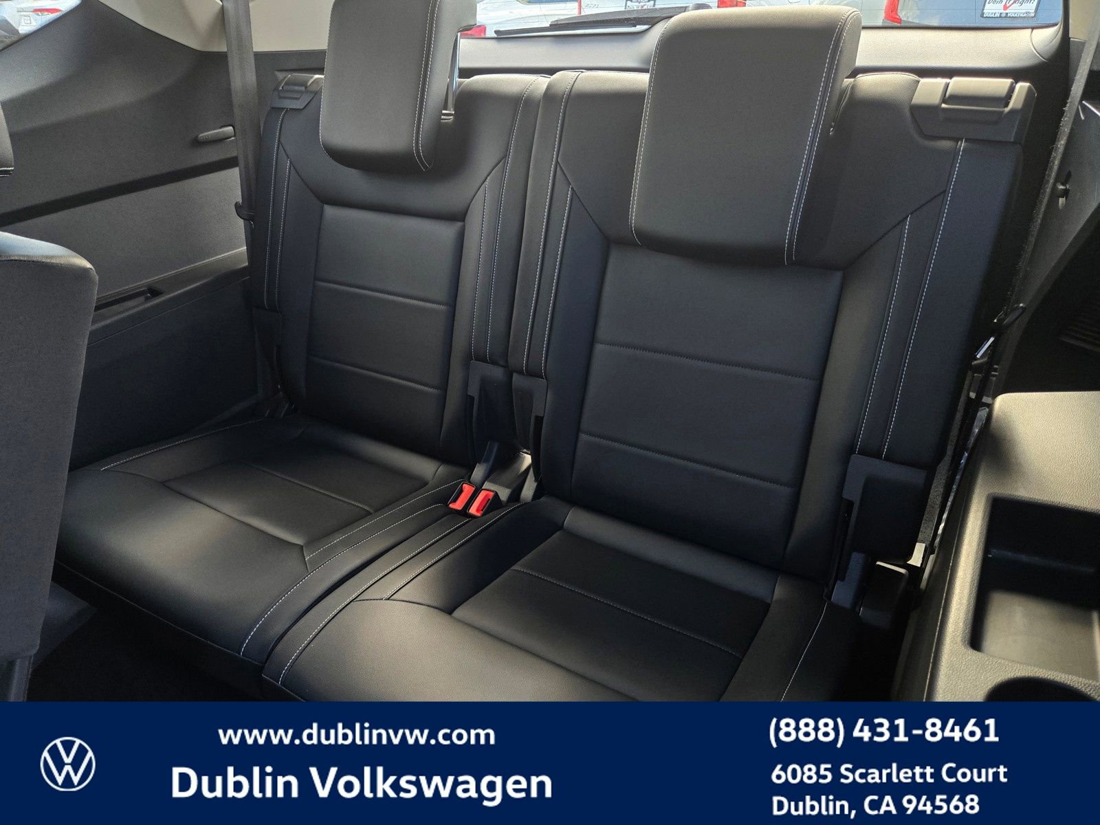 Certified 2023 Volkswagen Atlas SE w/ Panoramic Sunroof Package image 13