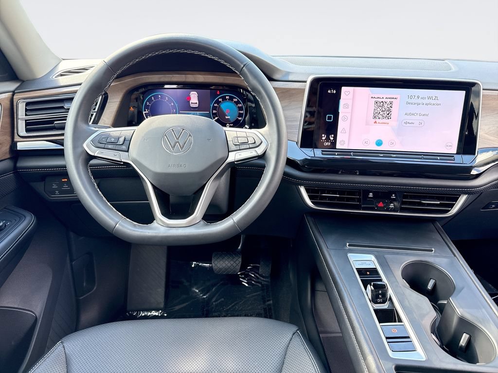 Used 2024 Volkswagen Atlas SE FWD image 22