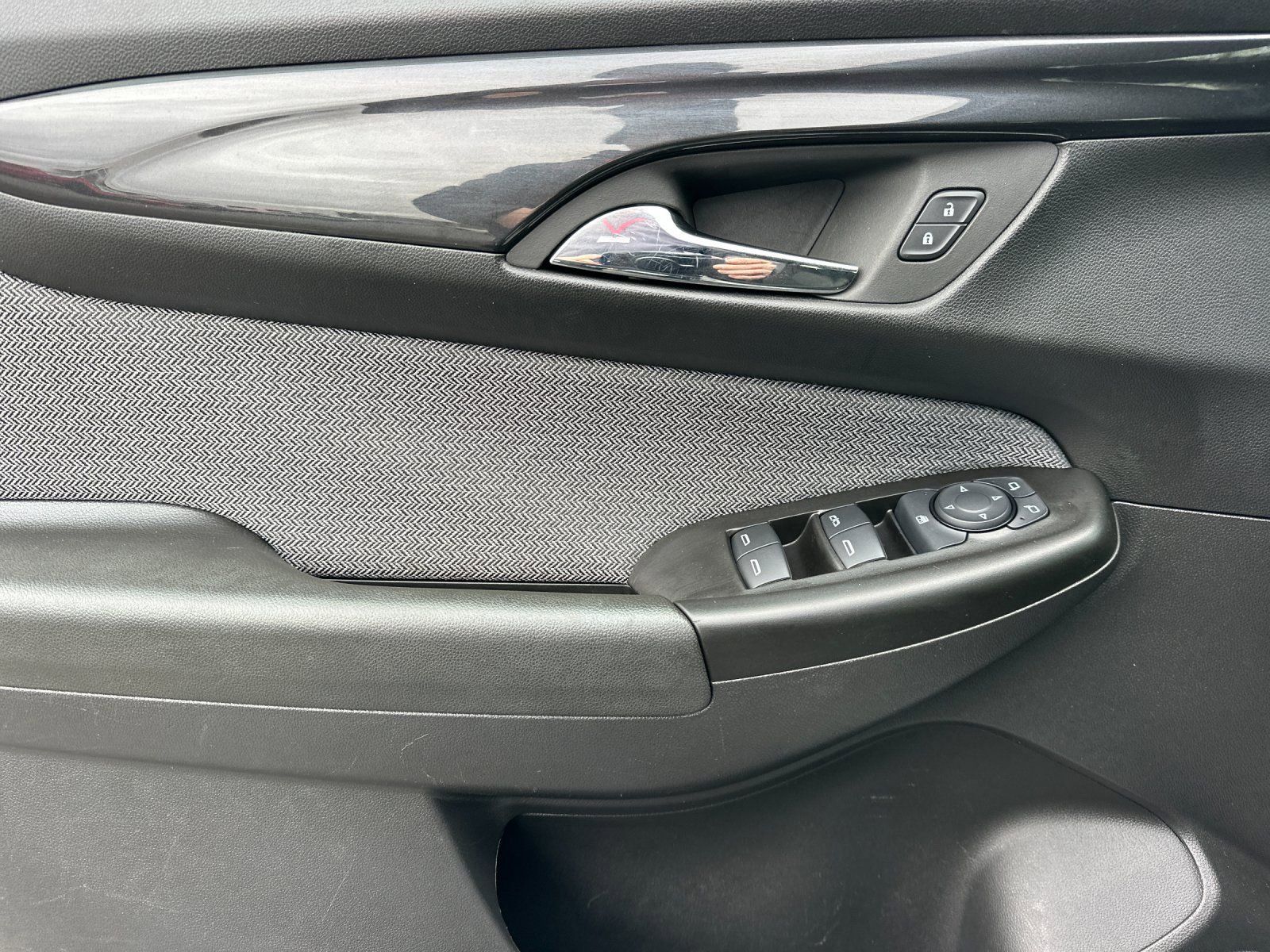 Used 2024 Chevrolet TrailBlazer LS image 11