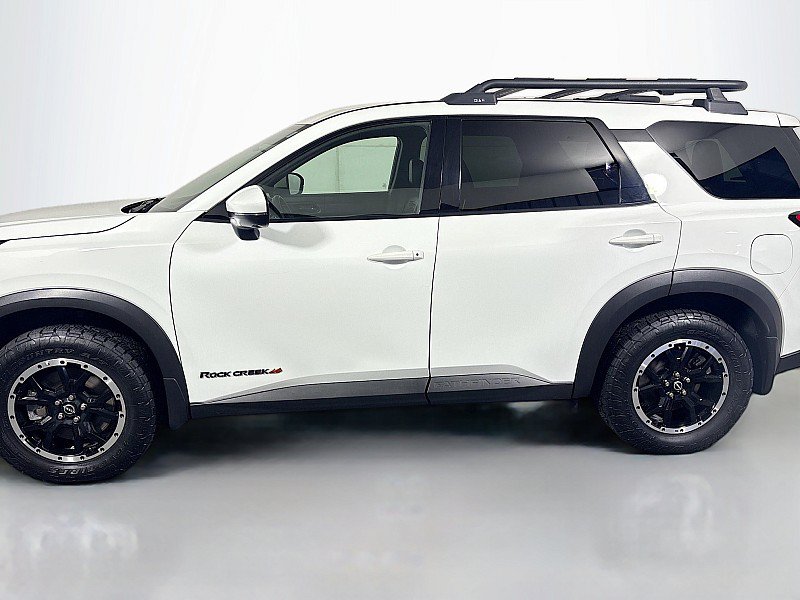 Used 2024 Nissan Pathfinder Rock Creek AWD/4WD image 4