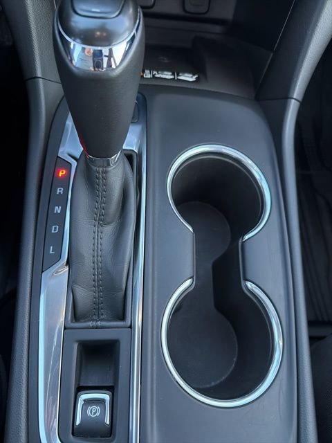 Used 2018 Chevrolet Equinox Premier image 20