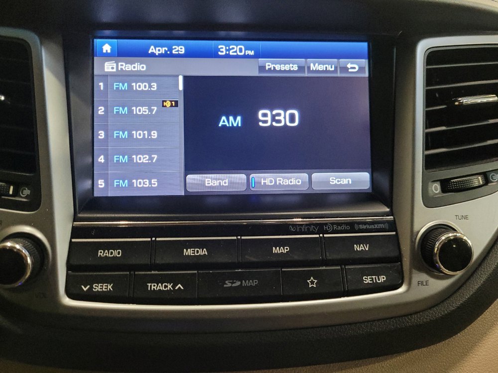 Used 2018 Hyundai Tucson SEL Plus AWD/4WD image 25