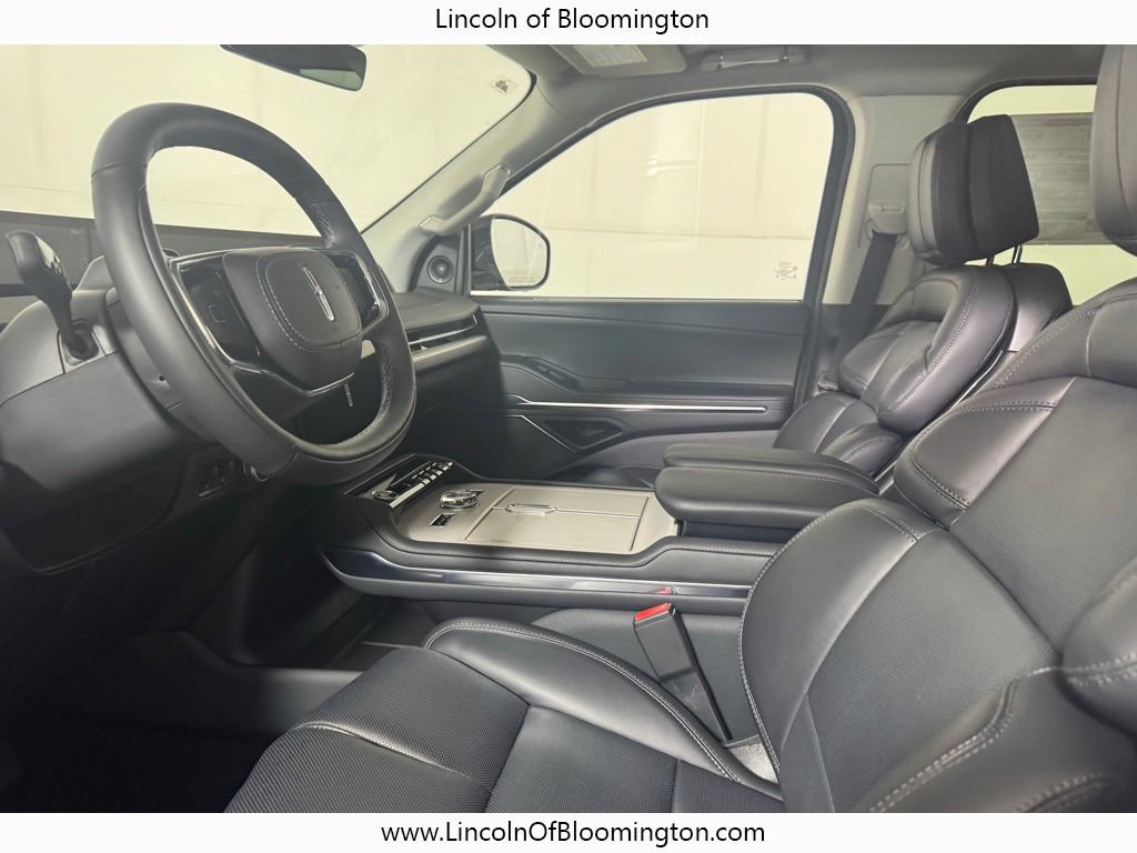 New 2026 Lincoln Navigator L Reserve AWD/4WD image 38